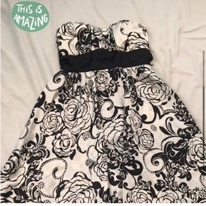 Free! NWOT satin finish strapless with self tie